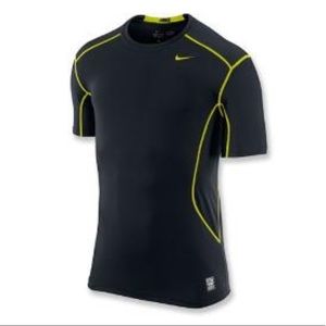 Nike
Nike Pro Combat Fitted 2.0 T-Shirt - Men's